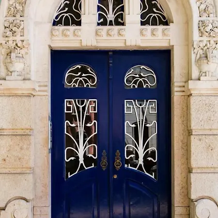 Apartman Luxury Vintage By Myplaceforyou, At The Centre Next To Marques De Pombal *